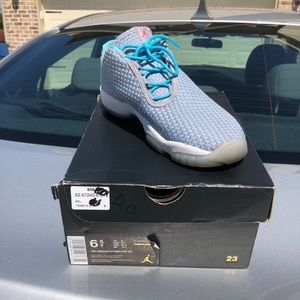 Air Jordan future lows